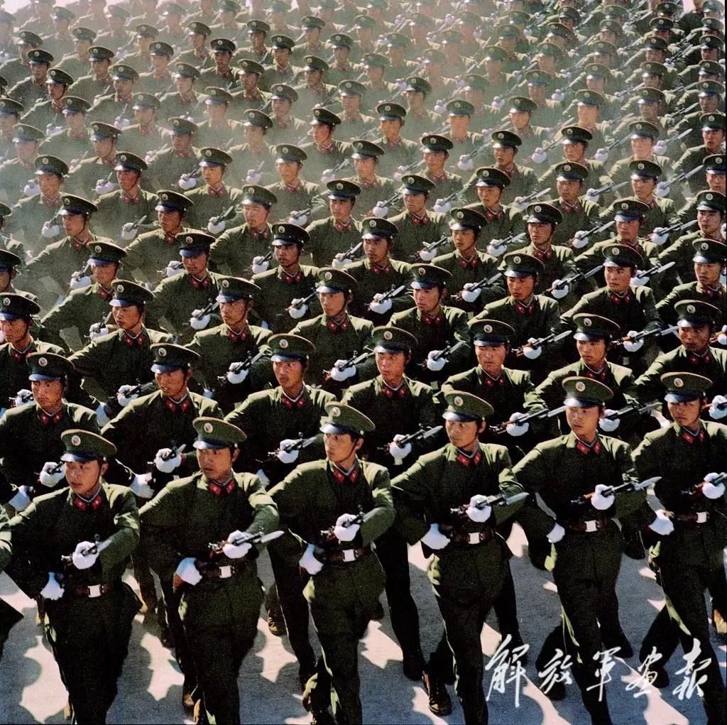 觀2019年大閱兵有感，榮耀與力量的展現(xiàn)，觀大閱兵有感，榮耀與力量的展現(xiàn)