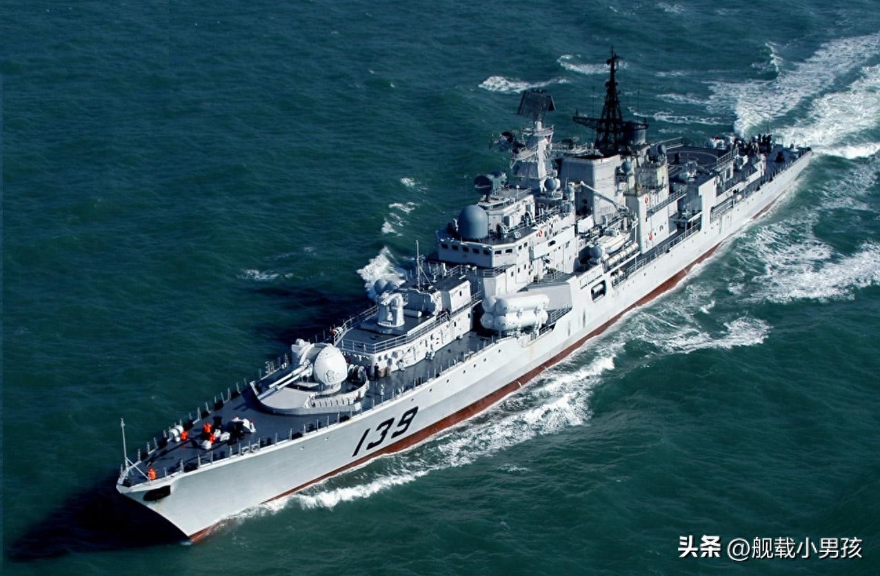中國海軍艦艇數(shù)量概覽，邁向未來的強(qiáng)大艦隊(duì)（2023年），中國海軍艦艇數(shù)量概覽，邁向未來的強(qiáng)大艦隊(duì)，2023年展望