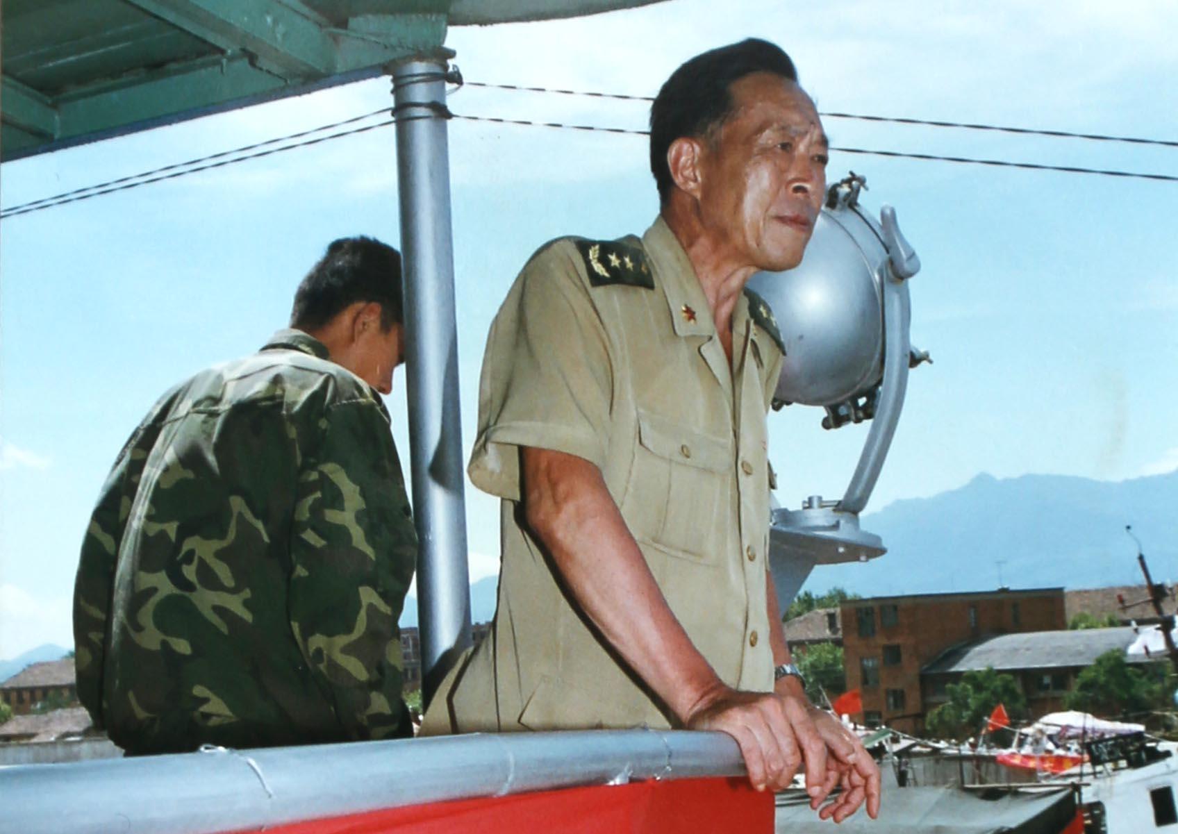 南京軍區(qū)歷任副司令員及其歷史貢獻(xiàn)，南京軍區(qū)歷任副司令員及其歷史貢獻(xiàn)概覽