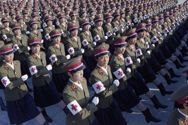 重溫歷史輝煌，1984年閱兵盛典完整版回顧，重溫輝煌歷史，1984年閱兵盛典全景回顧