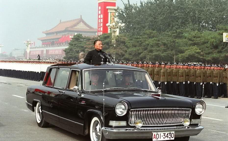 重溫歷史瞬間，1984年閱兵盛典完整視頻回顧，「重溫歷史輝煌瞬間，1984年閱兵盛典全景回顧」