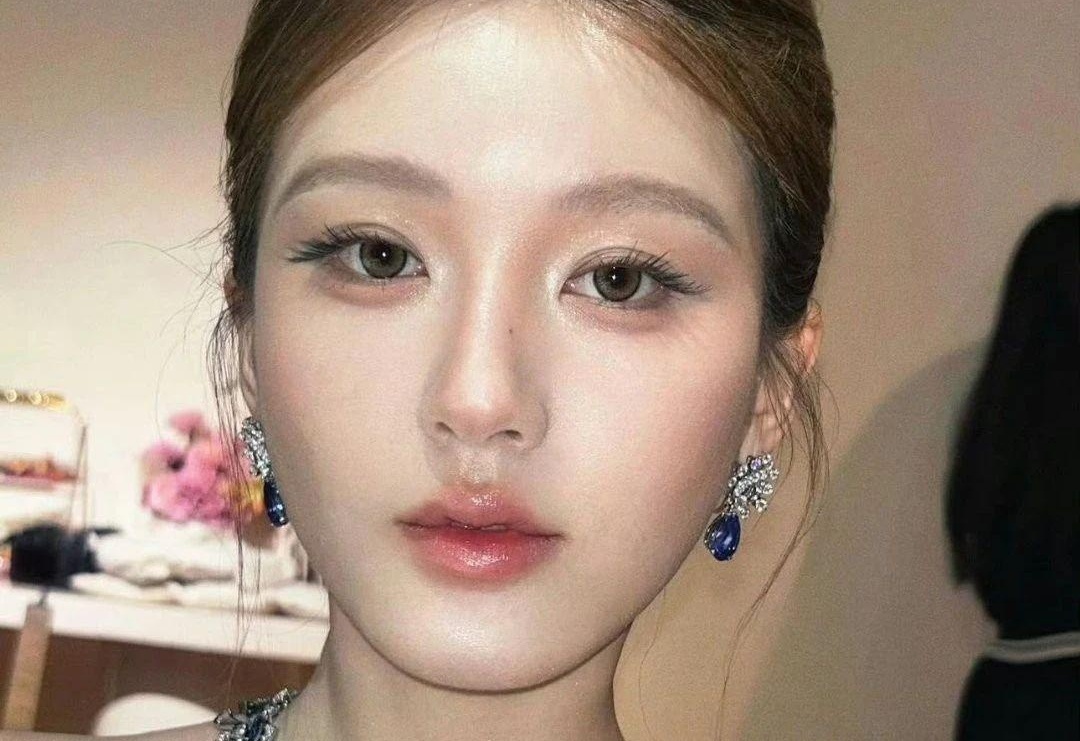 整容最漂亮的女人，美麗背后的故事與啟示，整容界的美顏傳奇，美麗背后的故事與啟示