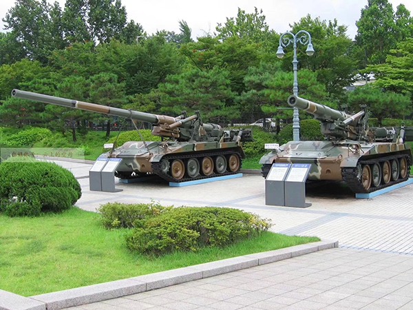 軍事模型哪個(gè)牌子好，深度解析當(dāng)下軍事模型市場與品牌選擇策略，深度解析軍事模型市場，品牌選擇與策略探討