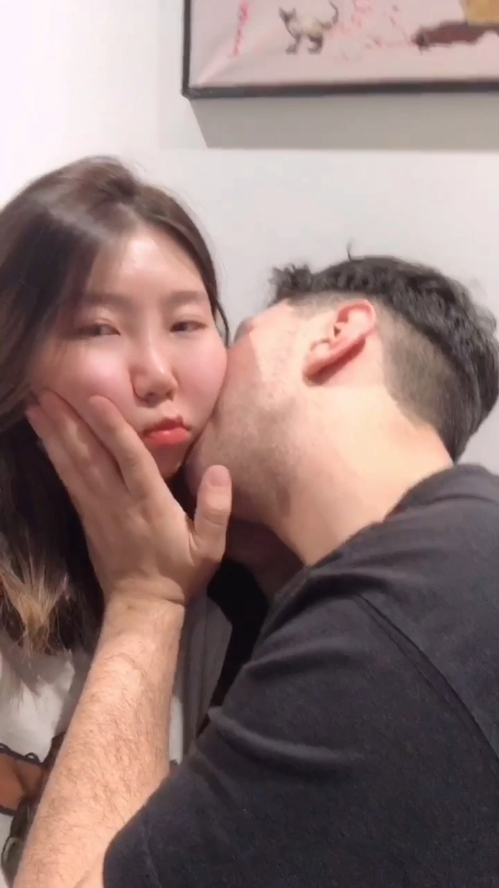 男生突然摸了我的臉，一種微妙的體驗與SEO洞察，男生摸臉微妙體驗與SEO洞察揭秘
