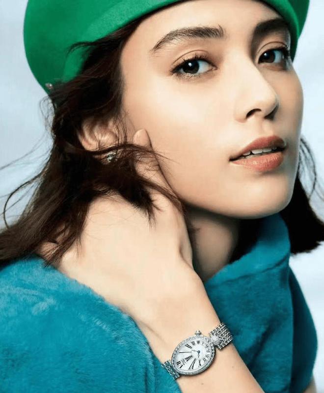 國(guó)內(nèi)40至50歲女演員，演技與魅力的獨(dú)特風(fēng)采，國(guó)內(nèi)40至50歲女演員的獨(dú)特演技與魅力風(fēng)采