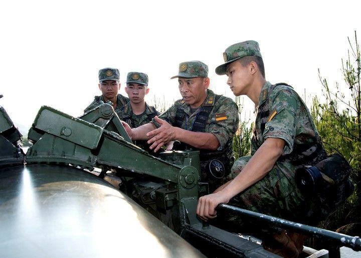 重大軍事新聞今日最新消息，全球軍事動(dòng)態(tài)深度解析，全球軍事動(dòng)態(tài)深度解析，最新重大軍事新聞今日發(fā)布
