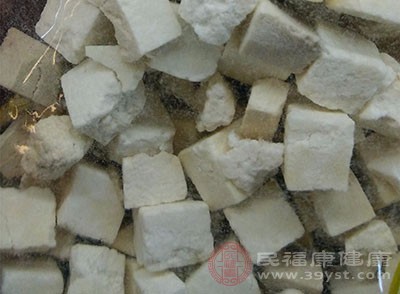茯苓，功效、作用及食用方法詳解，茯苓，功效、作用與食用方法全解析