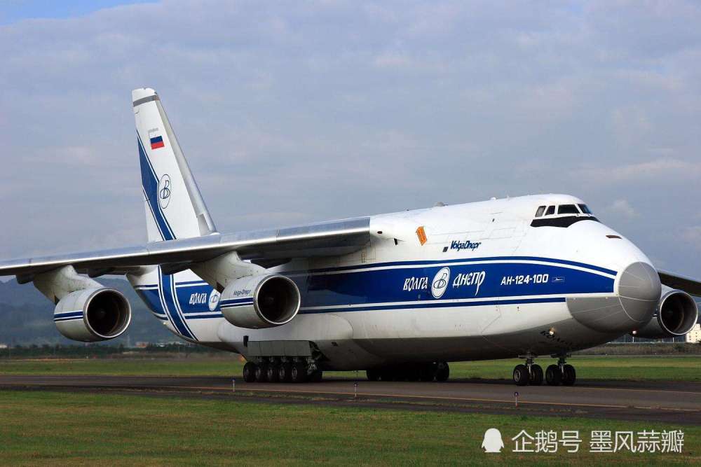 中國(guó)現(xiàn)役軍用運(yùn)輸機(jī)，功能與特點(diǎn)解析，中國(guó)現(xiàn)役軍用運(yùn)輸機(jī)功能及特點(diǎn)深度解析
