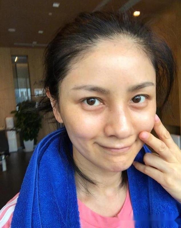 女明星素顏生圖，真實(shí)之美與公眾形象的探討，女明星素顏曝光，真實(shí)美與公眾形象深度探討