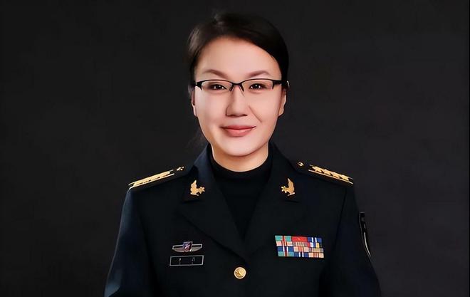 軍事評論員李莉的最新動態(tài)與去向揭秘，軍事評論員李莉最新動態(tài)及去向深度揭秘