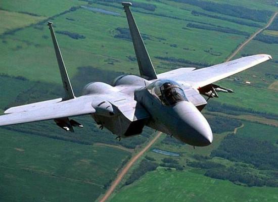 F-15戰(zhàn)斗機，空中巨鷹的卓越性能與全球影響力，F-15戰(zhàn)斗機的卓越性能與全球影響力，空中巨鷹的傳奇