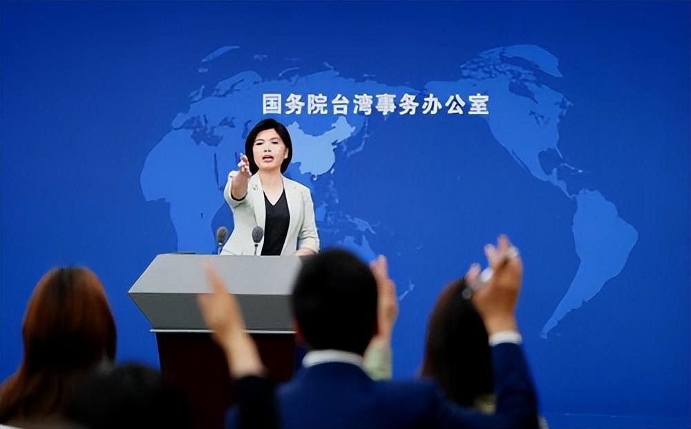 軍方對美臺軍事合作發(fā)出警告，維護國家安全，堅定捍衛(wèi)主權(quán)，軍方警告美臺軍事合作，維護國家安全，堅決捍衛(wèi)主權(quán)完整