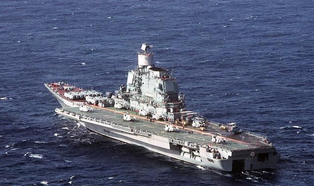莫斯科號巡洋艦，相當(dāng)于中國什么艦種？深度解析其地位與功能，莫斯科號巡洋艦深度解析，中國同類艦種地位與功能對比