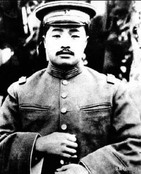 關(guān)于殲-20飛行員叛變的真相探討，殲-20飛行員叛變真相揭秘