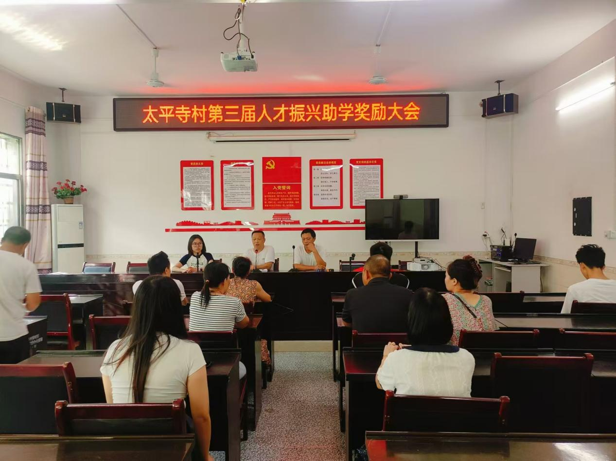 業(yè)卜灣村委會(huì)最新領(lǐng)導(dǎo)團(tuán)隊(duì)介紹，業(yè)卜灣村委會(huì)領(lǐng)導(dǎo)團(tuán)隊(duì)介紹